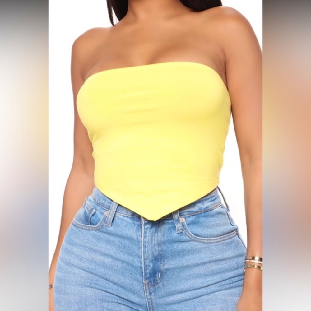 FASHION NOVA Jamisen Crop Tube Top